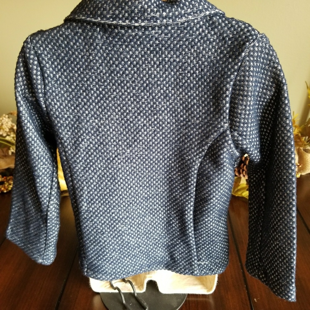 Jacket - Picture 2 of 3
